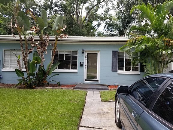 2nd image of 1303 Noble Pl