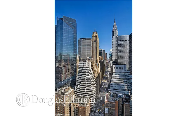 Rented by Douglas Elliman | media 21