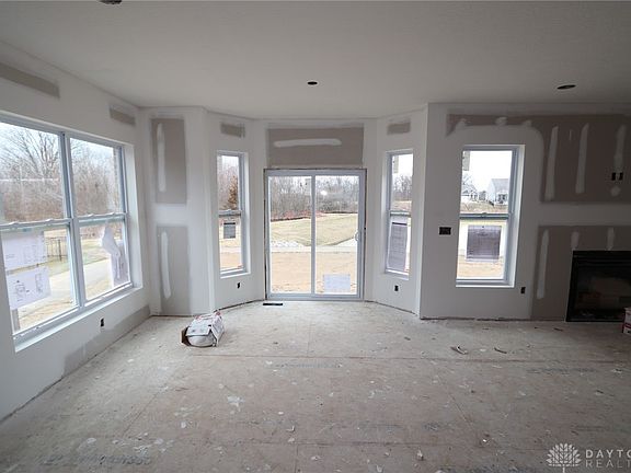 3rd image of 10139 Washington Glen Dr #121