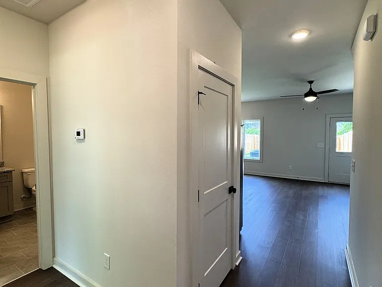 2508 Freeman Rd SW — Photo 8