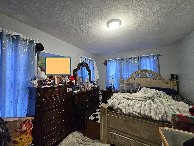 150 Adams St #1 — Photo 9