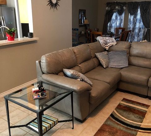 3rd image of 203 Skyview Dr
