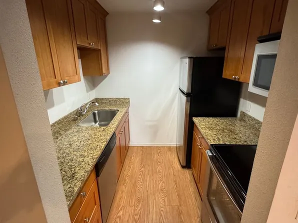 Alexandra Apartments, 2834 15th Ave W APT 403, Seattle, WA 98119