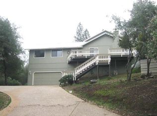 18319 Fair Oaks Dr, Penn Valley, CA 95946