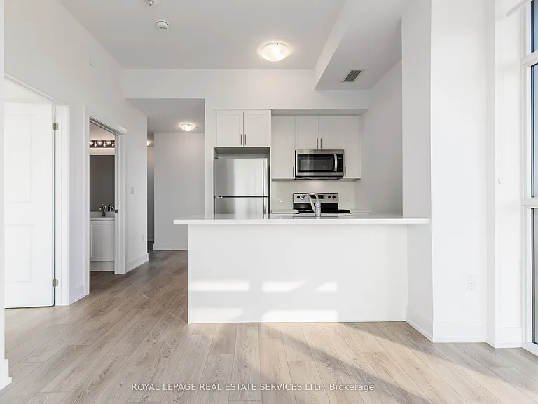 470 Dundas St E #1211 — Photo 13