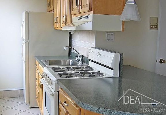 4th image of 117 President St #3
