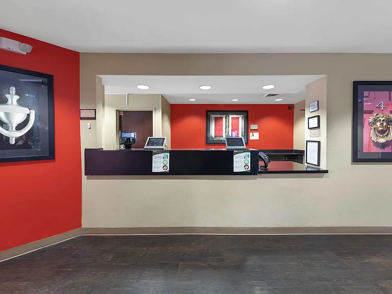 Lobby and Guest Check-in