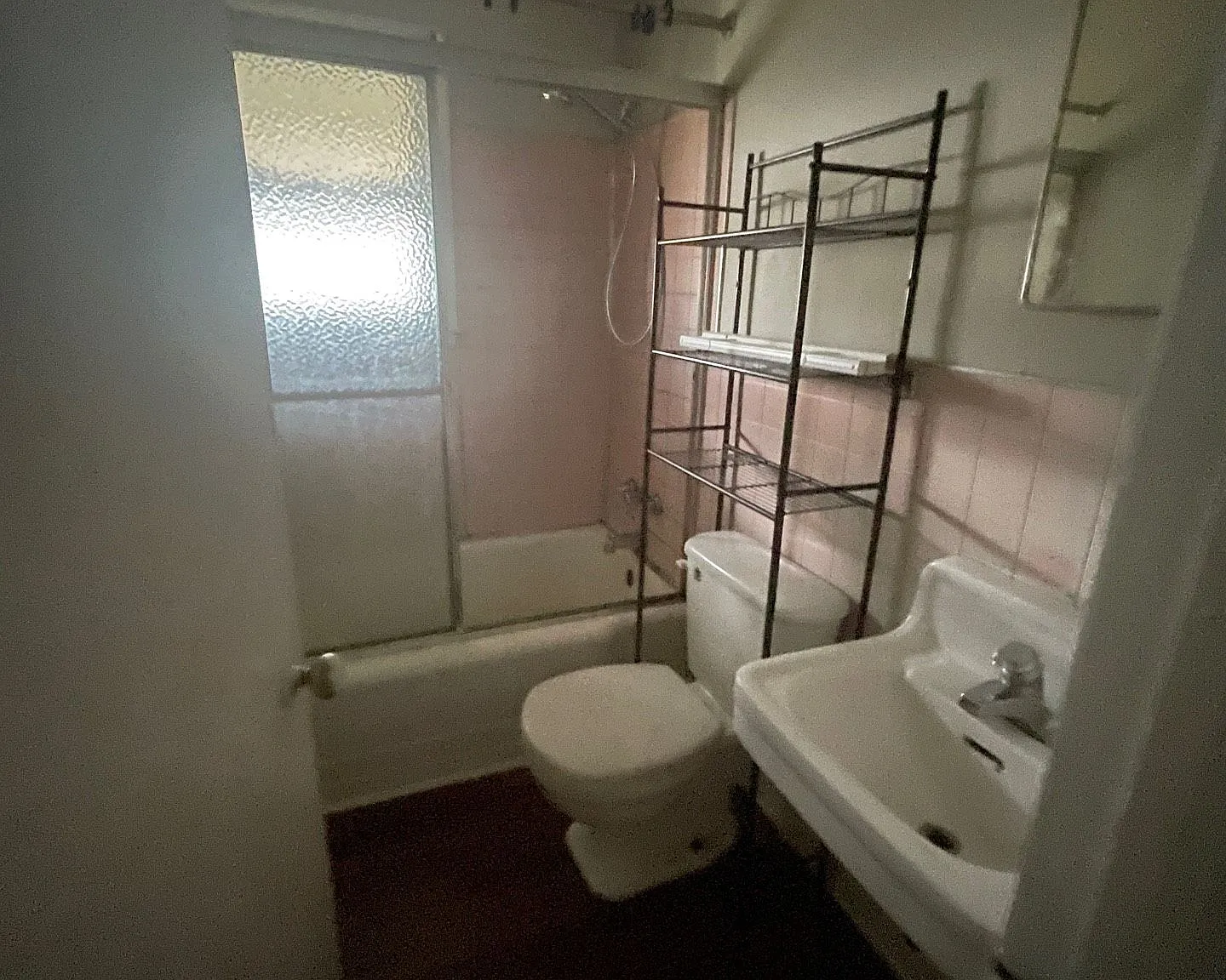 3 bed, 1213 sqft, $1,380 — Photo 4
