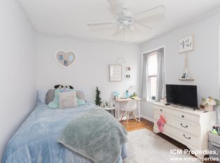 3714 N Sheffield Ave #408, Chicago, IL 60613