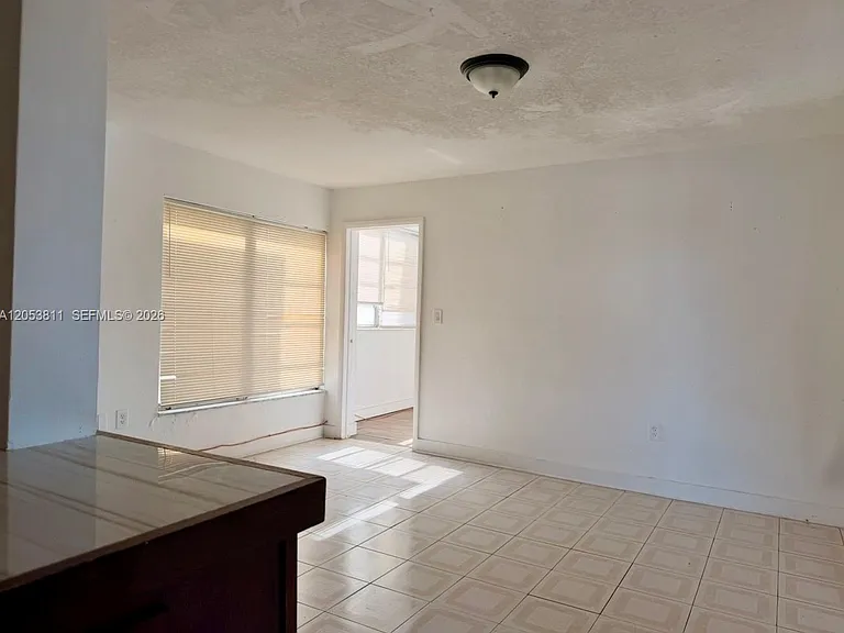 1850 NE 169th St #302 — Photo 12
