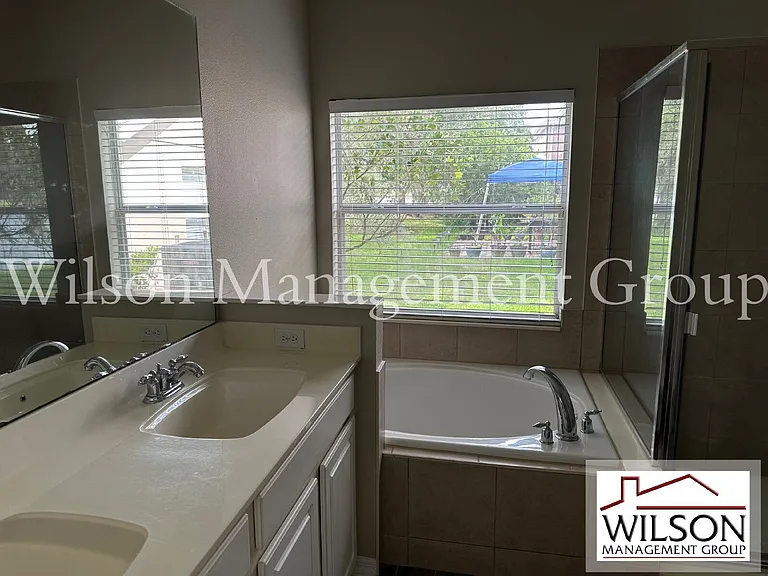 5996 Milford Haven Pl — Photo 22