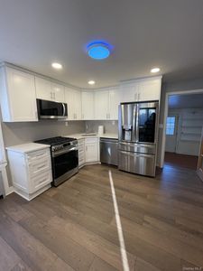 41 Ostend Rd, Island Park, NY, 11558