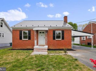 409 S Artizan St, Williamsport, MD