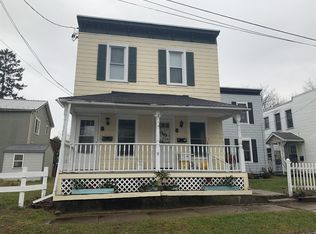 9 James St #2, Saratoga Springs, NY 12866