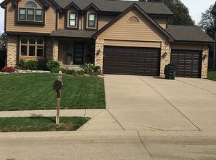 16324 Grover St, Omaha, NE 68130