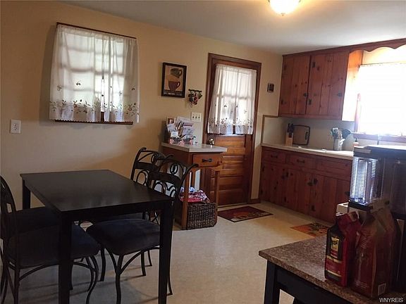 3rd image of 23 Hinchey Ave