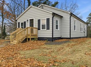 426 Virginia Ave, Chase City, VA 23924