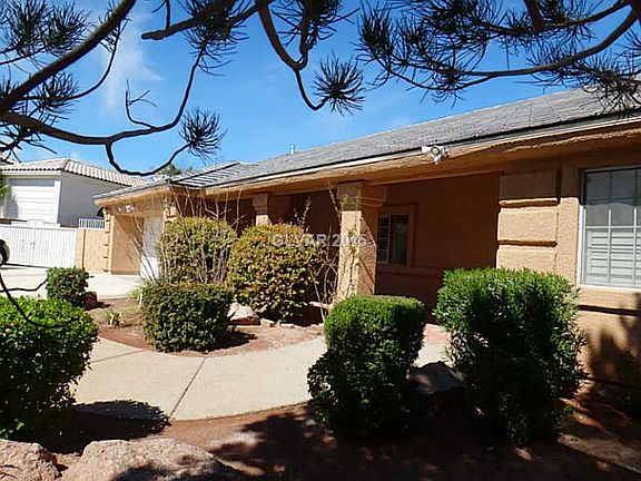 2nd image of 1600 Fairgate Ct