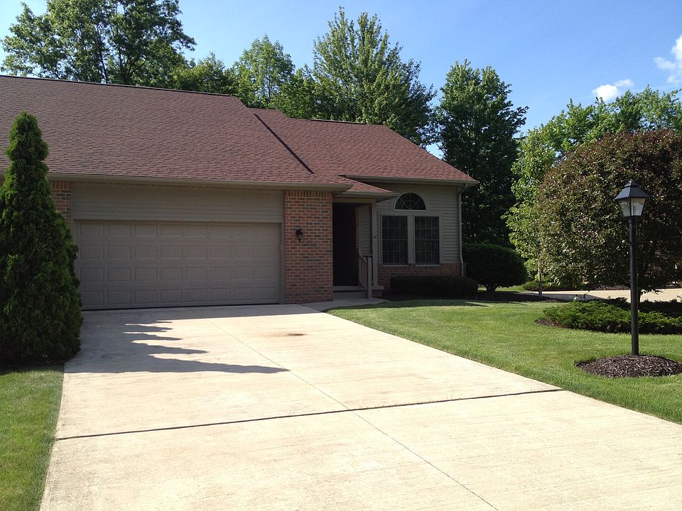 1st image of 206 Pinehurst Dr SE