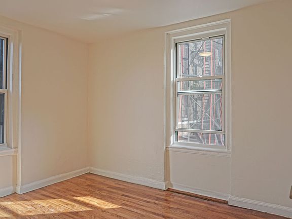 4th image of 3418 91st St APT C22