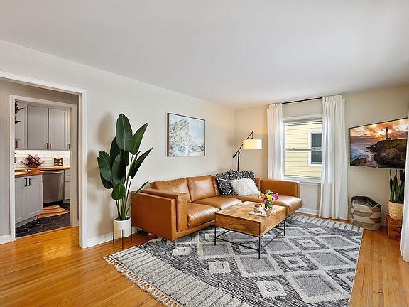 3rd image of 5905 Thomas Ave S