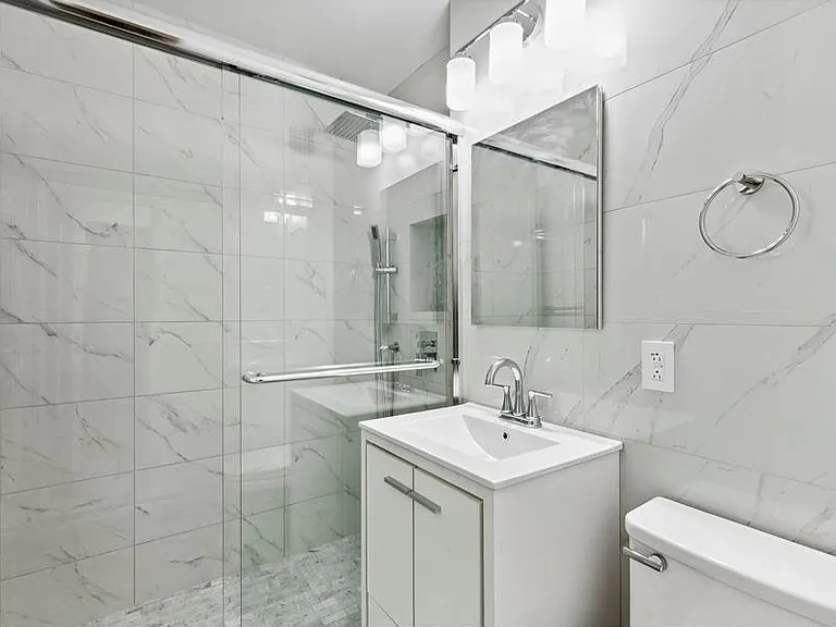 77 W 55th St #11F — Photo 10
