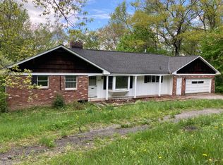 257 Awosting Rd, Hewitt, NJ 07421