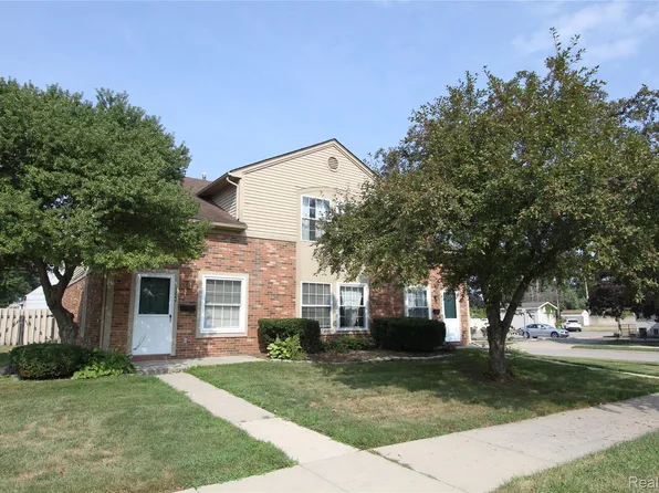 1247 N Main St, Clawson, MI 48017