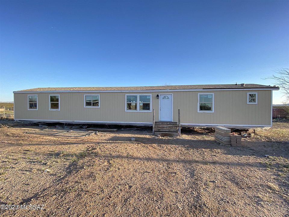 1st image of 1812 E Summit Peak Ln
