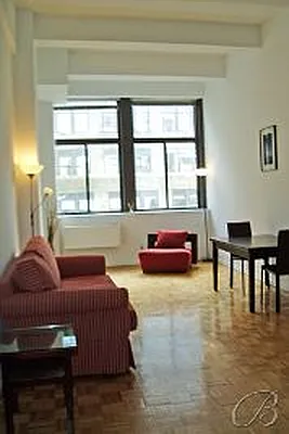 Rented by Bellmarc Realty | media 21