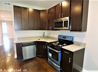 3418 N Halsted St #1713, Chicago, IL 60657