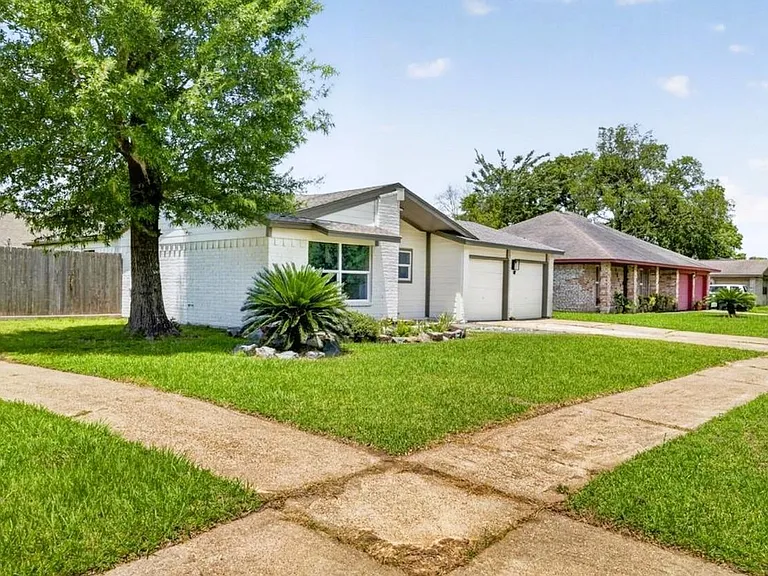 9623 Seeker St — Photo 2
