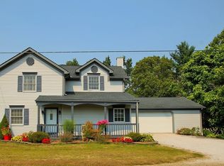 14439 Lawmont St NW, North Lawrence, OH 44666