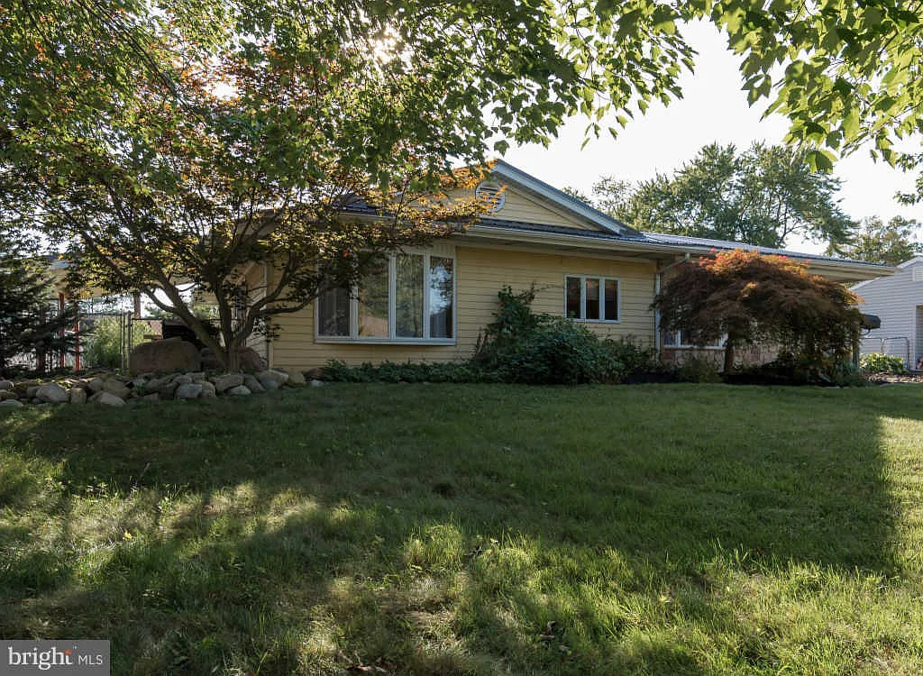 5 Beechtree Rd photo 1