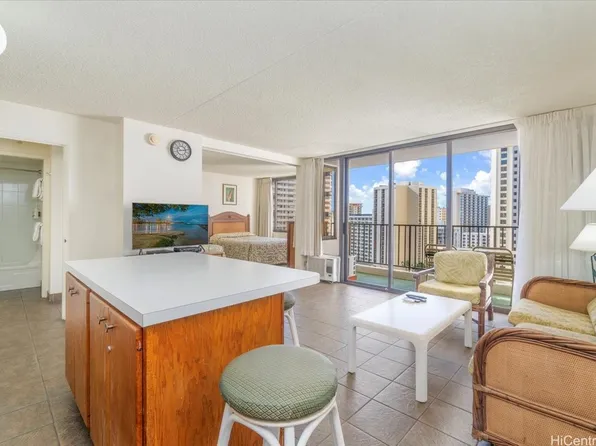 201 Ohua Ave #1608, Honolulu, HI 96815