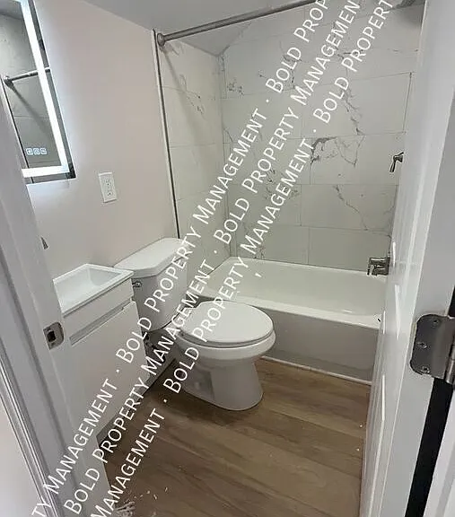 413 Mauch Chunk St #2 — Photo 4