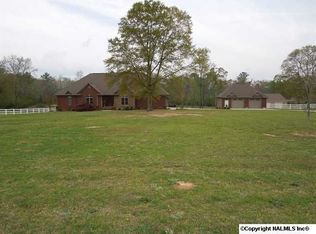 3229 Highpoint Rd, Albertville, AL 35950