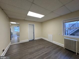 224 Long Ln, Upper Darby, PA 19082