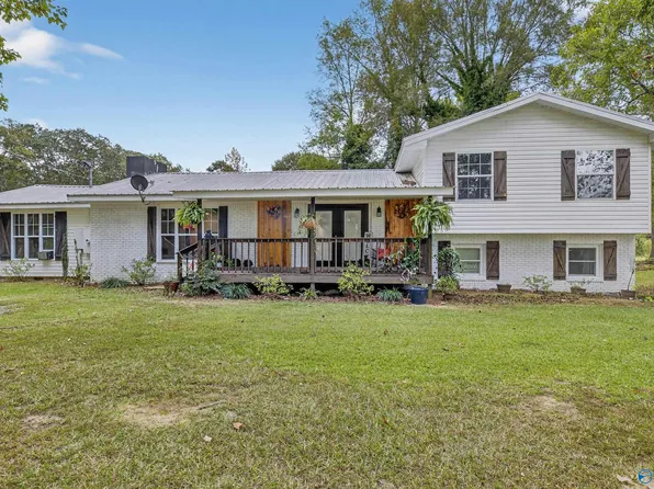 335 Dogwood Trl, Boaz, AL 35956