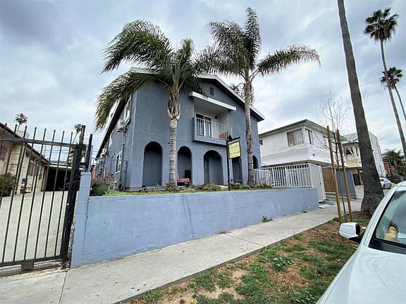 4th image of 172 N Mariposa Ave APT D