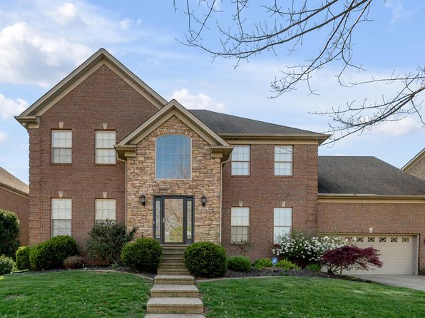 2185 Roswell Dr