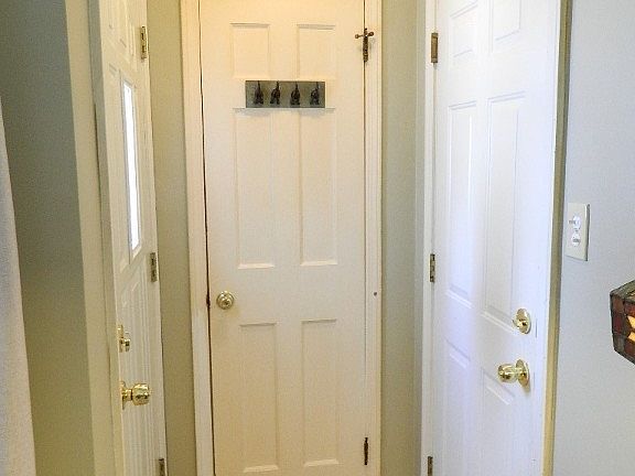 5th image of 1316 Eastwood Ave