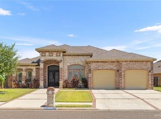 1613 E 30th St, Mission, TX 78574
