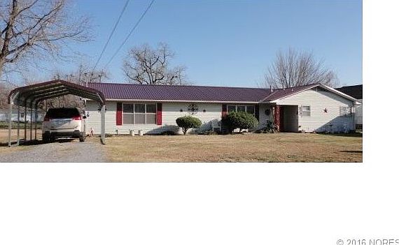 1st image of 522 S 10th St
