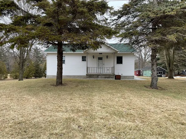 2482 Range Rd, Port Huron, MI 48060