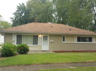 187 Shabbona Dr, Park Forest, IL