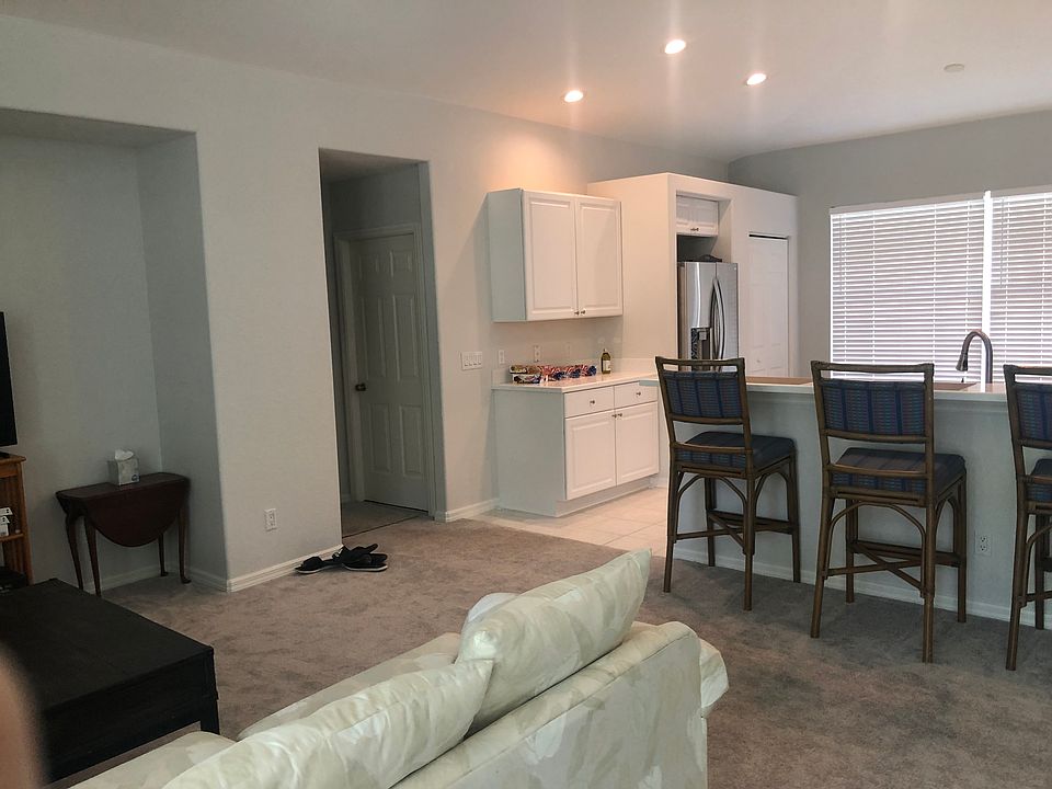 1st image of 28020 Oak Ln
