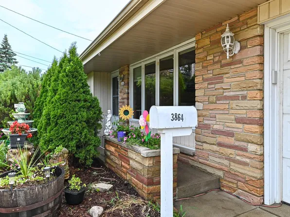 3864 South Massachusetts AVENUE, Milwaukee, WI 53220