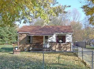 343 Della Rd, Columbus, IN 47203