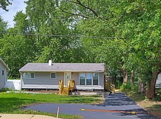 2136 63rd St, Downers Grove, IL 60516